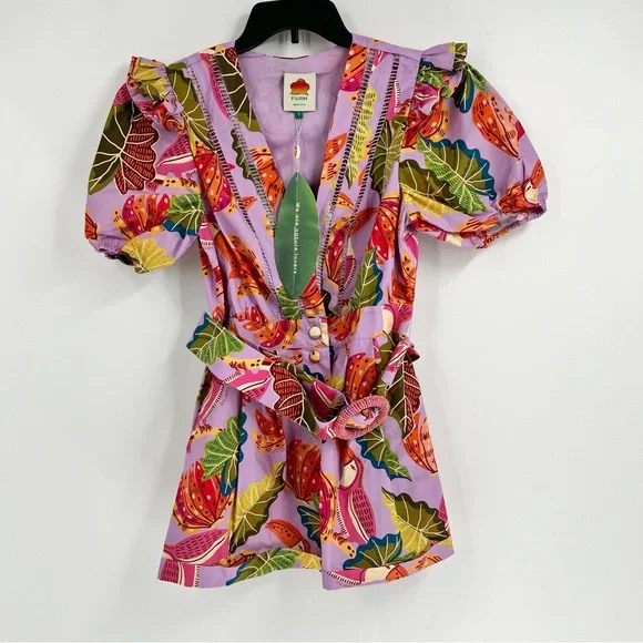 Farm Rio Lilac Beaks & Bananas Romper
Size Small - Picture 4 of 7